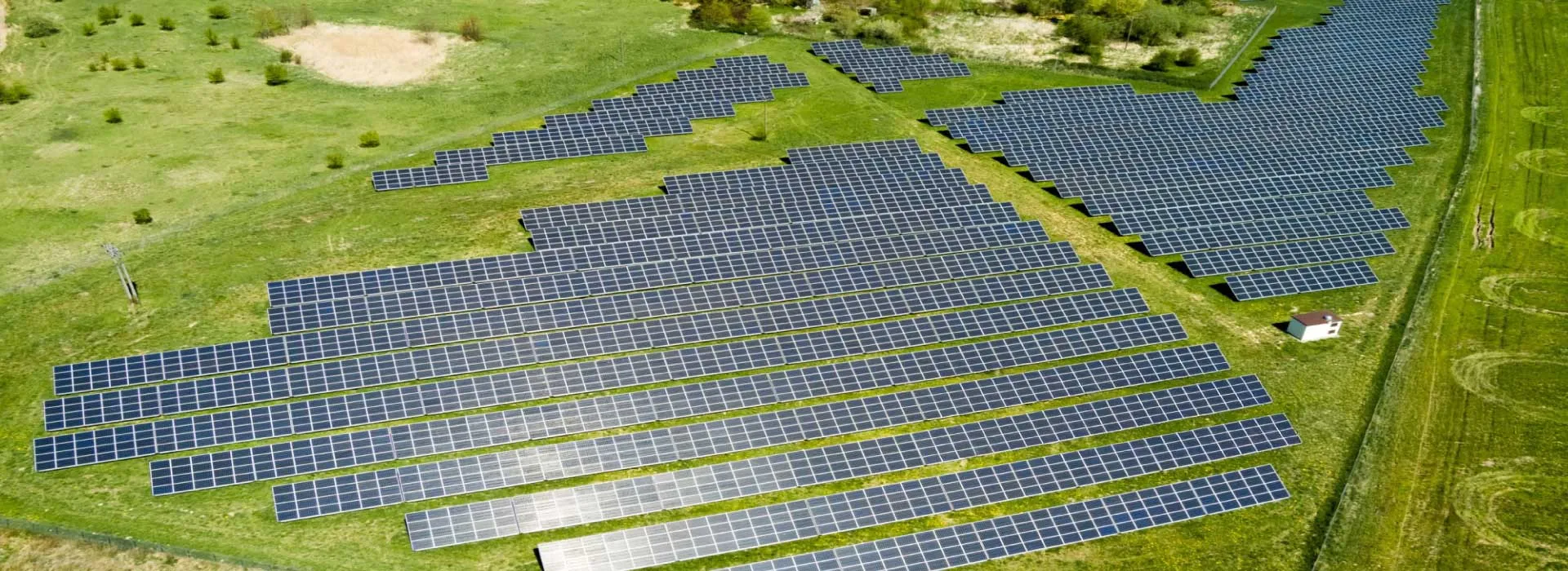 UE Solar installed a photovoltaic system in rural Australia to provide electricity to nearby communities